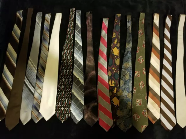 Lot of Men's designer & fashion ties (45 pcs) silk, wool & polyester