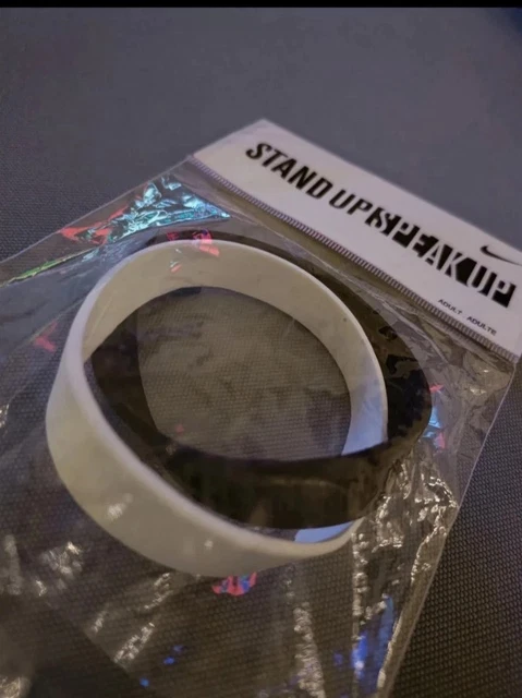 NIKE STAND UP Speak Up Wristband - Size Children £1.99