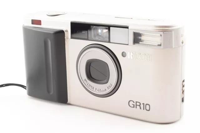 Ricoh GR10 Silver 28mm f/2.8 Point& Shoot 35mm Film Camera Japan very good 654