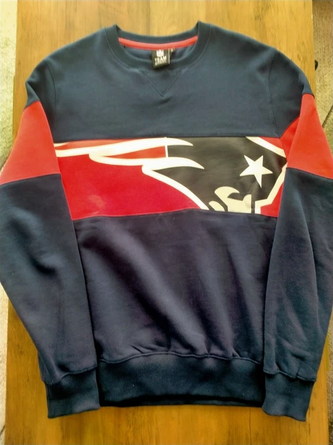 NFL New England Patriots Team Apparel Football Pullover Sweatshirt Size M