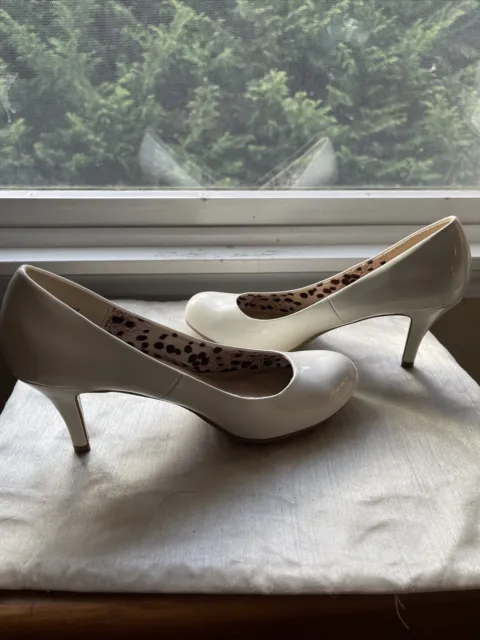 WHITE Patented Leather High Heels By CL By Landry 9.5 PERFECT FOR ANY WEDDING