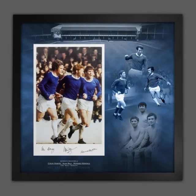 Everton Hand Football Photo Signed By 3 in A Framed Picture Mount Display