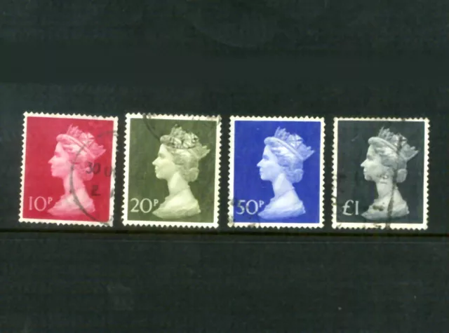 GB  1970-1972  Machin large format  set of 4   SG 829-831b  USED