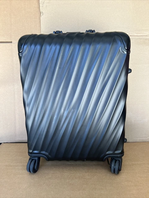 Tumi 19 DEGREE ALUMINUM Continental Carry On 36861 Matte Black 2