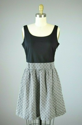 J. MCLAUGHLIN Black & White Scoop Neck Flared Tank Dress Size Small