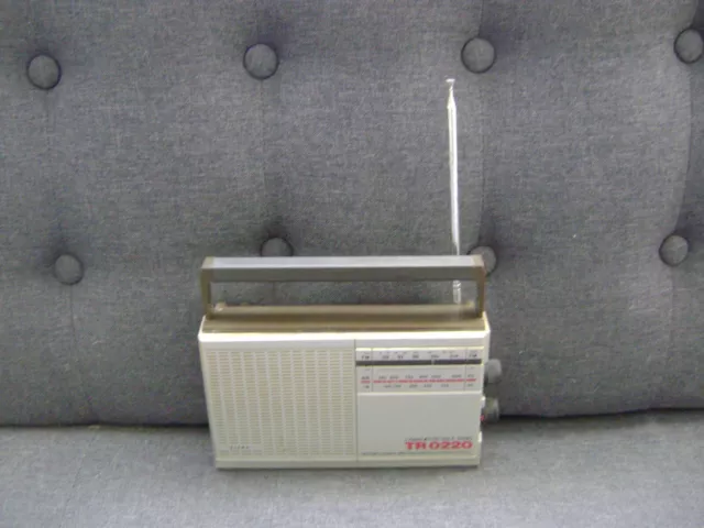 Ancien Beau petit poste radio portable transistor 70s  vintage SIERA TR 0220