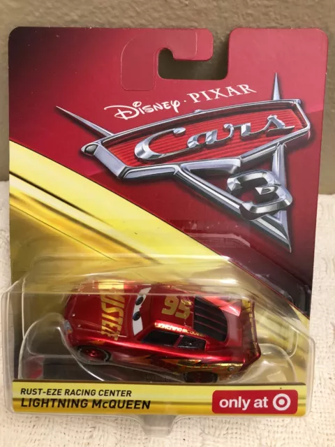 DISNEY PIXAR CARS 3 RUST-EZE RACING CENTER LIGHTNING MCQUEEN, BRAND NEW,  LOOSE