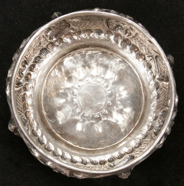 Antique Vintage Burmese Thai Repousse 650 Silver Thabeik Bowl Water Offering Old 7