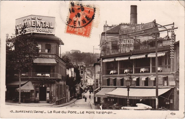 CPA SURESNES - La Rue du Pont Le Mont Valérien (44386)