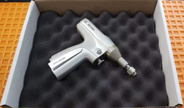 Stryker 8206 System 8 RECIPROCATING Saw Handpiece Only.