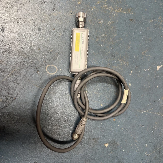Anritsu MA2472D Average Power Sensor -70 +20 dBm 10 MHz 18 GHz