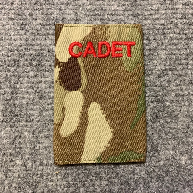 Gradi Militari Britannici Originali: Staff Sergeant MTP Camo Con 3 Chevron E Corona (usato)
