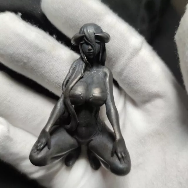 Chinese Antique Bronze Bronze Statue Hand-carved Nude Girl Body Art Ornament