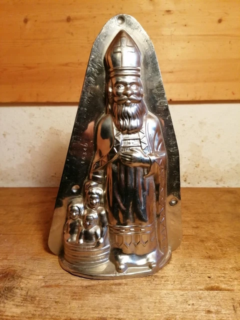 alte schöne Schokoladenform chocolate mold