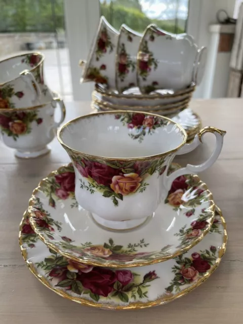 Royal Albert Old Country Roses Trio