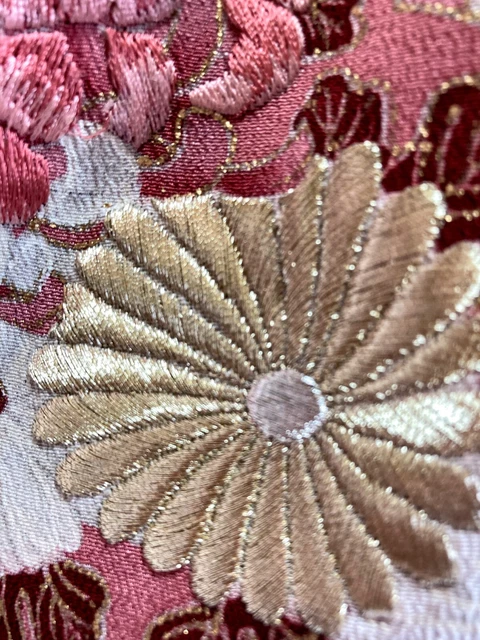 Vintage Japanese kimono -  Silk Kuro tomesode with Beautiful embroidery 2