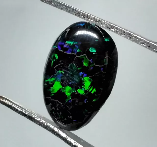 Lightning ridge black opal 2.30ct green aqua purple colour