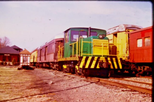 Kodachrome Original Slide White Deer Diesel Switcher (1991) - Item #CC1158