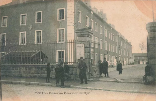 Cpa Murthe Et Moselle 54 Toul Barracks Gouvion St Cyr