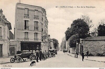 5502 Cpa Senlis - Rue de la république