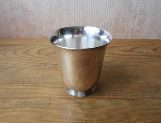 Timbale en métal argenté de la Maison Cailar-Bayard