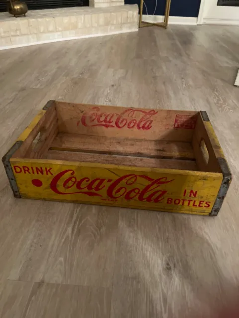 Old vintage 1961 coke crate king size RARE yellow and red