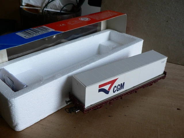 ROCO HO . Wagon Porte Char Sncf Avec Son Char Roco Minitanks Léopard