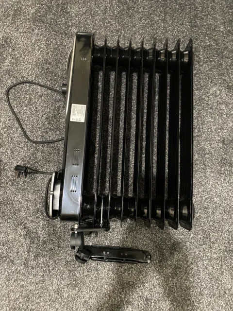 Oil Filled Radiator, 9 Fin Electric Heater, Russell Hobbs Space heater
