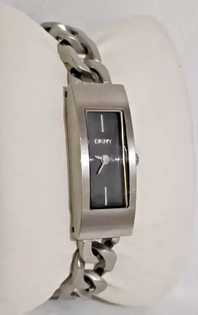 DKNY Ladies Stainless Steel Curb Link Chain Bracelet Logo Watch VGC Working