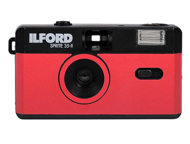Cámara Ilford Sprite 35-II, roja y negra