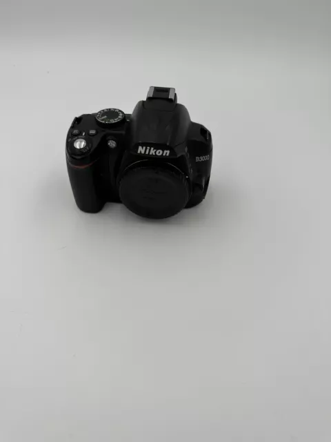 Nikon D3000 10MP Digital Camera Body for Parts or Repair Please Read Description