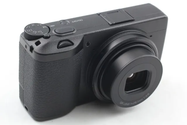 SH:488 [Mint in Box] Ricoh GR IIIx 24.2MP Digital Compact APS-C Camera Japan 3