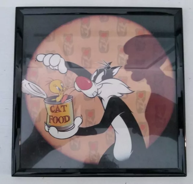 Lot 25 Looney Tunes