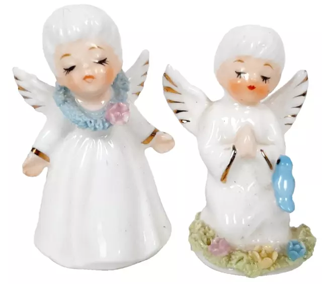 Pair of Vintage Napcoware Miniature 2" Kissing Angels Figurines Spaghetti Trim