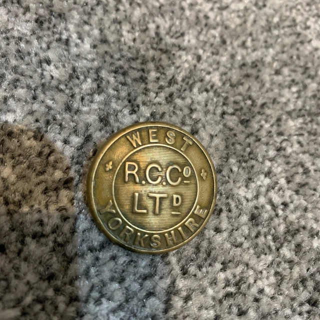 BRC BRITISH ROAD Car Company West Yorkshire Brass Button Very Rare Lage ...