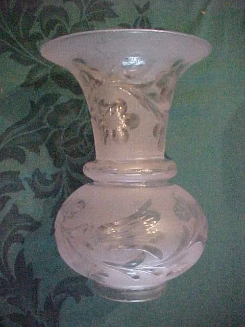 GREAT Large Wheel Cut Bell Flower Argand Lamp Shade 8" Tall 2-5/8" Fitter