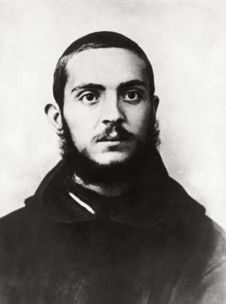 Father Pinon CLOSE-UP OF FATHER Pio of Pietrelcina aged 23 Old Photo EUR 6,29 ...