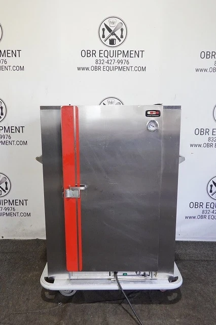 Carter-Hoffmann Electric Heated Banquet Cart Model Bb72-44 (90 Plate Capacity)