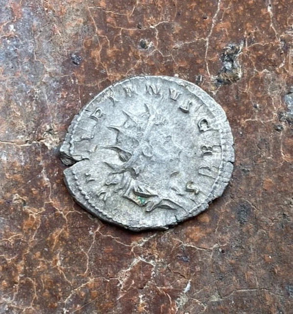 Antoninien Valerien Ii (Billon) - Iovis Crescenti - Qualite Ttb Antoninien Valerien Ii (Billon) - Iovis Crescenti - Qualite Ttb