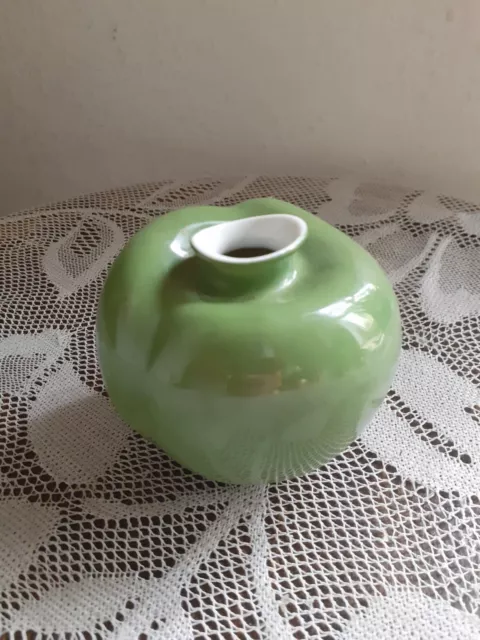 dekorative kleine Vase - grüner Apfel - Design Werner Bünck - Arzberg Porzellan