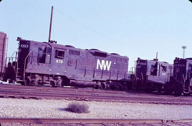Duplicate Slide Norfolk & Western Gp-9 #679 Kansas City, Mo September 14, 1978