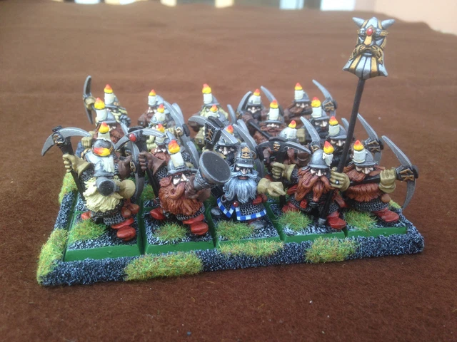 WARHAMMER DWARF 16X Marauder Miners with Miner Hero Krudd Painted Metal OOP EUR 250,00 - FR