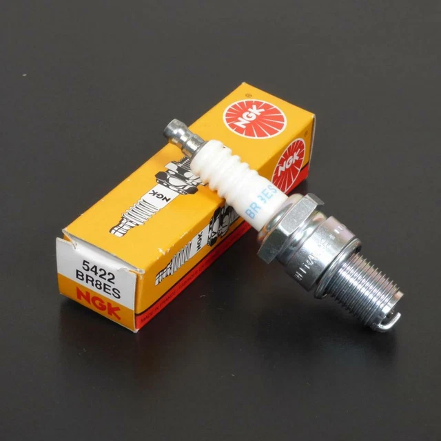 Bougie d'allumage NGK pour Moto Kawasaki 1000 KZ POLICE 1991 à 2005 Neuf