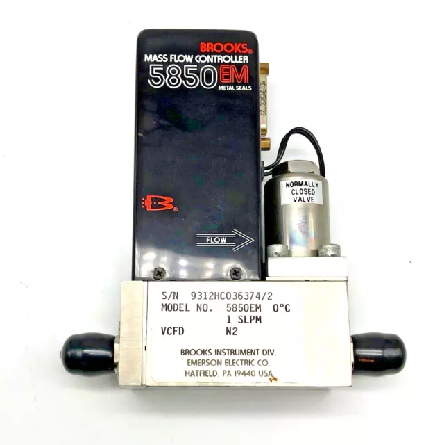 Brooks Instrument 5850EM Mass Flow Controller N2 Gas 1 SLPM Nitrogen Brooks Instrument 5850EM Mass Flow Controller N2 Gas 1 SLPM Nitrogen