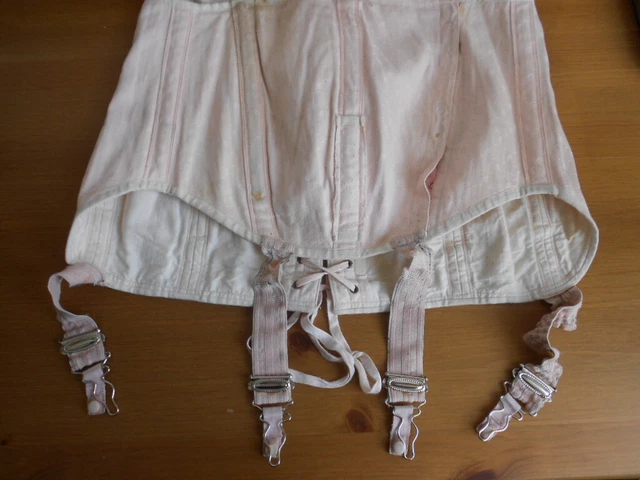 Combinaison Porte-jarretelles & Gaine-corset «Farona» Vintage - Taille 110 - Couleur Pêche Dorée - Neuf étiqueté