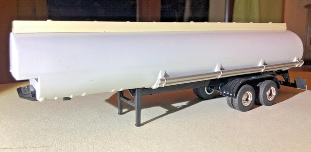 Camions semi remorques Échelle 1/43(40 cm)Fabricant ixo