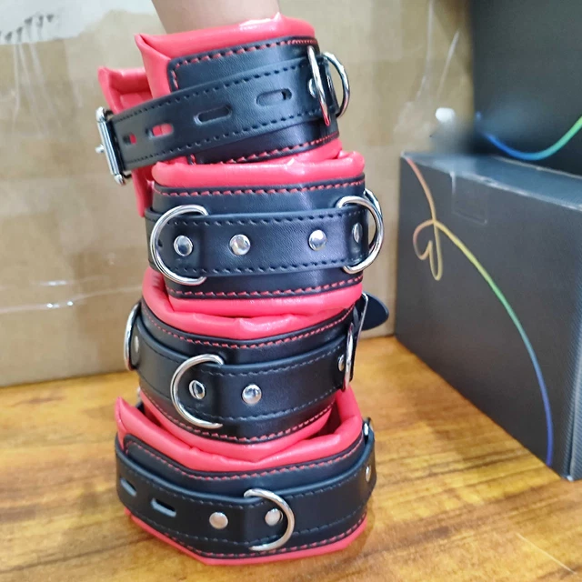 Menottes En PU Cuir Pour Chevilles – Accessoire BDSM, Jeu De Rôle & Bondage Sensuel