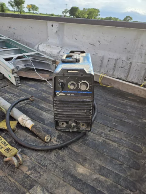 Miller CST-280 Stick Or TIG Welder