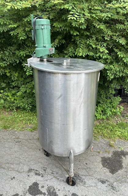 100 Gallon Stainless Steel Tank Portable W/ Bottom Outlet & Lightnin NC-4 Mixer