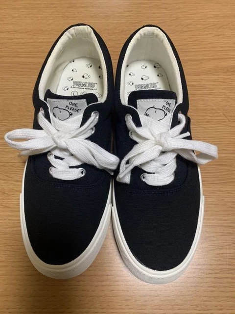 snoopy sneakers